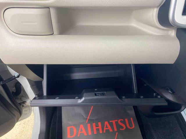 ムーヴキャンバスＸリミテッド　ＳＡII　タイヤ新品　保証付きナビ　バックカメラ（静岡県）の中古車