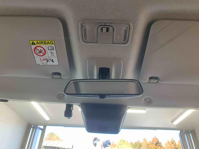 トールカスタムＧ　ナビ　バックカメラ　保証付き（静岡県）の中古車