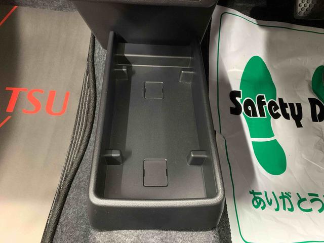 ミライースＬ　ＳＡIIIまごころ保証１年付き　記録簿　取扱説明書　衝突被害軽減システム　キーレスエントリー　オートマチックハイビーム　レーンアシスト　エアバッグ　エアコン　パワーステアリング　パワーウィンドウ　ＡＢＳ（静岡県）の中古車