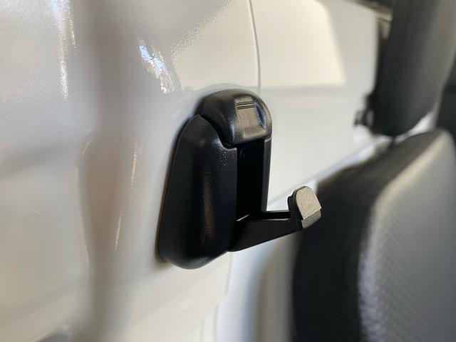 ハイゼットトラックスタンダード 農用スペシャル ラジオ4WD まごころ保証1年付き 記録簿 取扱説明書 CVT 荷台マット 衝突被害軽減システム オートマチックハイビーム レーンアシスト 禁煙車 ワンオーナー エアコン パワーステアリング エアバッグ(静岡県)の中古車