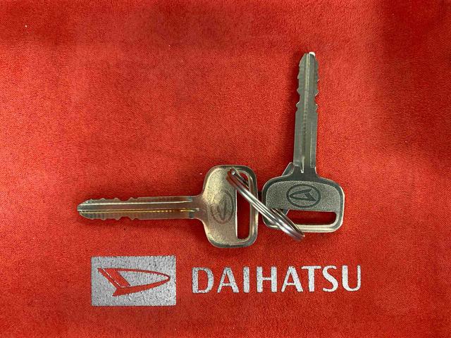 ハイゼットトラックスタンダード　４ＷＤ　ラジオ　保証付き荷台マット（静岡県）の中古車