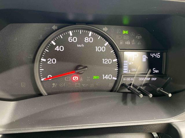 ハイゼットトラックスタンダード４ＷＤ　まごころ保証１年付き　記録簿　取扱説明書　ＣＶＴ　ラジオ　衝突被害軽減システム　オートマチックハイビーム　レーンアシスト　禁煙車　ワンオーナー　エアコン　パワーステアリング　エアバッグ　ＡＢＳ（静岡県）の中古車