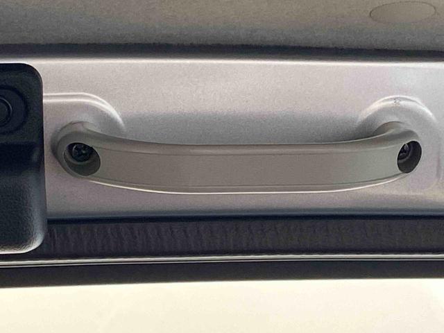 ハイゼットトラックスタンダード４ＷＤ　まごころ保証１年付き　記録簿　取扱説明書　ＣＶＴ　ラジオ　衝突被害軽減システム　オートマチックハイビーム　レーンアシスト　禁煙車　ワンオーナー　エアコン　パワーステアリング　エアバッグ　ＡＢＳ（静岡県）の中古車