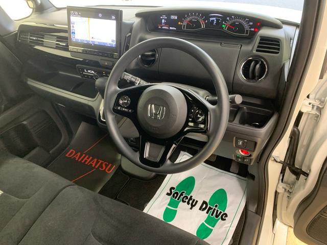 N−BOXカスタムLまごころ保証1年付き 記録簿 取扱説明書 ナビ バックカメラ スマートキー アルミホイール エアバッグ エアコン パワーステアリング パワーウィンドウ ABS(静岡県)の中古車