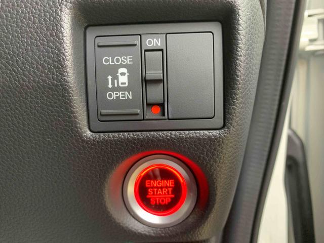 N−BOXカスタムLまごころ保証1年付き 記録簿 取扱説明書 ナビ バックカメラ スマートキー アルミホイール エアバッグ エアコン パワーステアリング パワーウィンドウ ABS(静岡県)の中古車