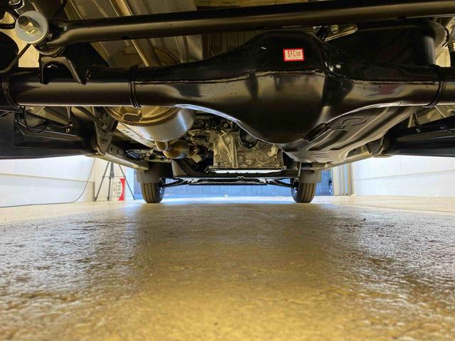 ハイゼットカーゴＤＸまごころ保証１年付き　記録簿　取扱説明書　ＣＶＴ　ラジオ　衝突被害軽減システム　オートマチックハイビーム　レーンアシスト　禁煙車　ワンオーナー　エアバッグ　エアコン　パワーステアリング　ＡＢＳ（静岡県）の中古車