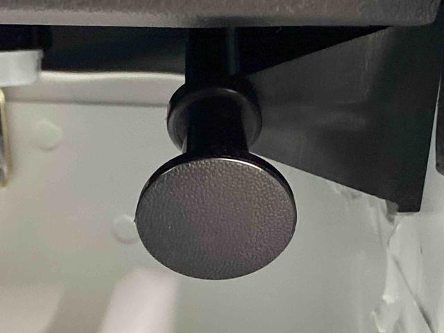 ハイゼットカーゴＤＸまごころ保証１年付き　記録簿　取扱説明書　ＣＶＴ　ラジオ　衝突被害軽減システム　オートマチックハイビーム　レーンアシスト　禁煙車　ワンオーナー　エアバッグ　エアコン　パワーステアリング　ＡＢＳ（静岡県）の中古車