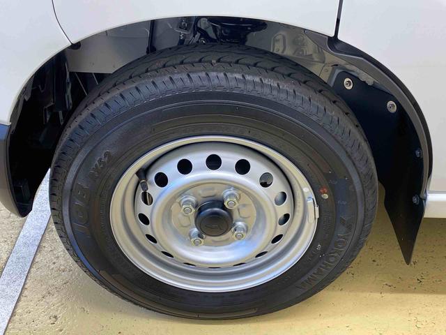 ハイゼットカーゴＤＸまごころ保証１年付き　記録簿　取扱説明書　ＣＶＴ　ラジオ　衝突被害軽減システム　オートマチックハイビーム　レーンアシスト　禁煙車　ワンオーナー　エアバッグ　エアコン　パワーステアリング　ＡＢＳ（静岡県）の中古車