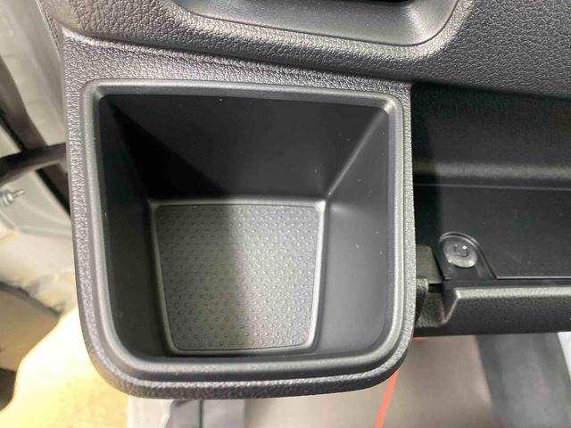 ハイゼットカーゴＤＸまごころ保証１年付き　記録簿　取扱説明書　ＣＶＴ　ラジオ　衝突被害軽減システム　オートマチックハイビーム　レーンアシスト　禁煙車　ワンオーナー　エアバッグ　エアコン　パワーステアリング　ＡＢＳ（静岡県）の中古車