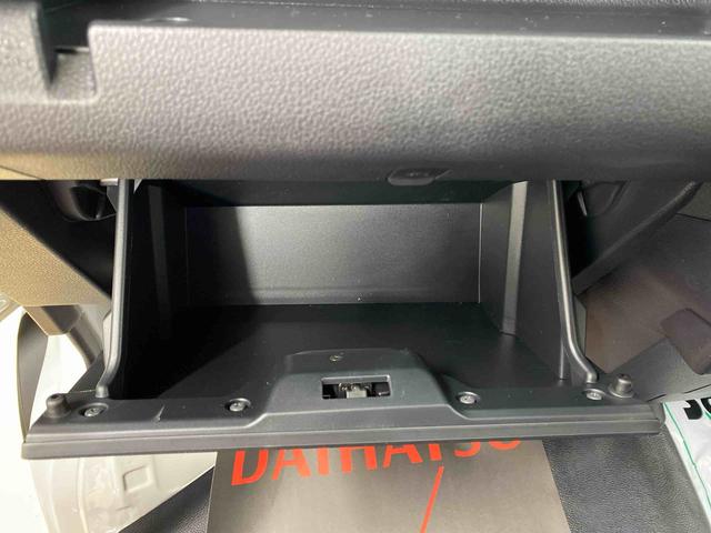 ハイゼットカーゴＤＸまごころ保証１年付き　記録簿　取扱説明書　ＣＶＴ　ラジオ　衝突被害軽減システム　オートマチックハイビーム　レーンアシスト　禁煙車　ワンオーナー　エアバッグ　エアコン　パワーステアリング　ＡＢＳ（静岡県）の中古車