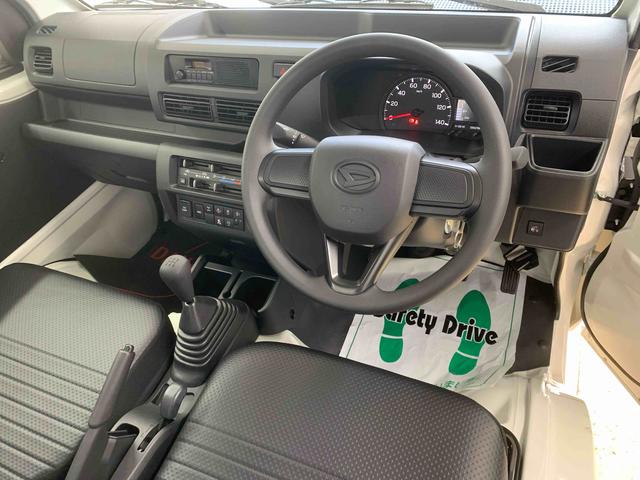 ハイゼットトラックスタンダード　農用スペシャル４ＷＤ　５ＭＴ　まごころ保証１年付き　記録簿　取扱説明書　ラジオ　衝突被害軽減システム　オートマチックハイビーム　レーンアシスト　禁煙車　ワンオーナー　エアコン　パワーステアリング　エアバッグ　ＡＢＳ（静岡県）の中古車