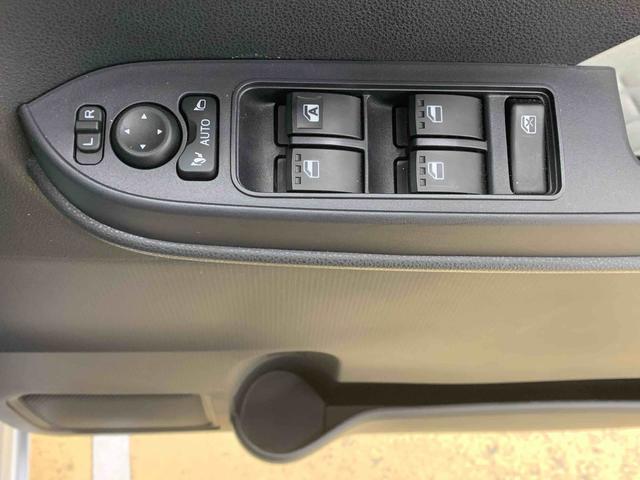 タントＸ　タイヤ新品　保証付きナビ　バックカメラ（静岡県）の中古車