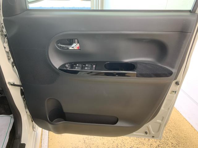 タントカスタムＸ　トップエディションＳＡ　タイヤ新品　保証付きナビ　バックカメラ（静岡県）の中古車