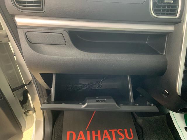 タントカスタムＸ　トップエディションＳＡ　タイヤ新品　保証付きナビ　バックカメラ（静岡県）の中古車