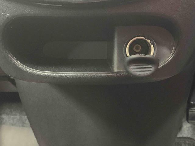 タントカスタムＲＳ　ＳＡIII　タイヤ新品　保証付きナビ　バックカメラ（静岡県）の中古車