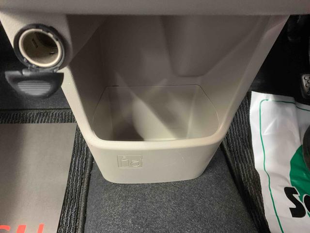 ムーヴＬ　ＳＡ　タイヤ新品　ナビ　保証付きバックカメラ（静岡県）の中古車