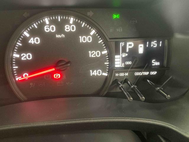 ハイゼットカーゴデラックスまごころ保証1年付き 記録簿 取扱説明書 CVT ラジオ 衝突被害軽減システム オートマチックハイビーム レーンアシスト 禁煙車 ワンオーナー エアバッグ エアコン パワーステアリング ABS(静岡県)の中古車