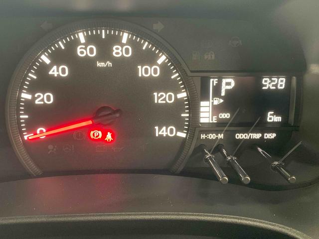 ハイゼットカーゴＤＸまごころ保証１年付き　記録簿　取扱説明書　ＣＶＴ　デラックス　衝突被害軽減システム　キーレスエントリー　オートマチックハイビーム　レーンアシスト　禁煙車　ワンオーナー　エアバッグ　エアコン　ＡＢＳ（静岡県）の中古車