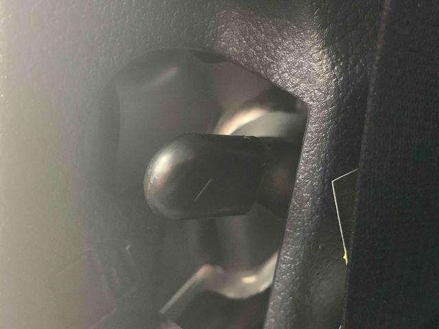 ハイゼットカーゴＤＸまごころ保証１年付き　記録簿　取扱説明書　ＣＶＴ　デラックス　衝突被害軽減システム　キーレスエントリー　オートマチックハイビーム　レーンアシスト　禁煙車　ワンオーナー　エアバッグ　エアコン　ＡＢＳ（静岡県）の中古車