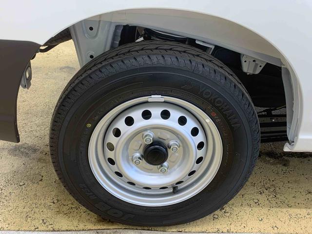 ハイゼットカーゴＤＸまごころ保証１年付き　記録簿　取扱説明書　ＣＶＴ　デラックス　衝突被害軽減システム　キーレスエントリー　オートマチックハイビーム　レーンアシスト　禁煙車　ワンオーナー　エアバッグ　エアコン　ＡＢＳ（静岡県）の中古車