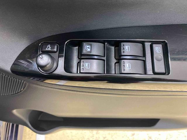 タントカスタムＲＳ　トップエディションＳＡ　タイヤ新品まごころ保証１年付き　記録簿　取扱説明書　ナビ　バックカメラ　衝突被害軽減システム　スマートキー　アルミホイール　ターボ　ワンオーナー　エアバッグ　エアコン　パワーステアリング　パワーウィンドウ（静岡県）の中古車