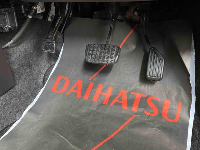 タントカスタムＲＳ　トップエディションＳＡ　タイヤ新品まごころ保証１年付き　記録簿　取扱説明書　ナビ　バックカメラ　衝突被害軽減システム　スマートキー　アルミホイール　ターボ　ワンオーナー　エアバッグ　エアコン　パワーステアリング　パワーウィンドウ（静岡県）の中古車