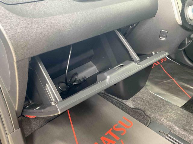 タントカスタムＲＳ　トップエディションＳＡ　タイヤ新品まごころ保証１年付き　記録簿　取扱説明書　ナビ　バックカメラ　衝突被害軽減システム　スマートキー　アルミホイール　ターボ　ワンオーナー　エアバッグ　エアコン　パワーステアリング　パワーウィンドウ（静岡県）の中古車