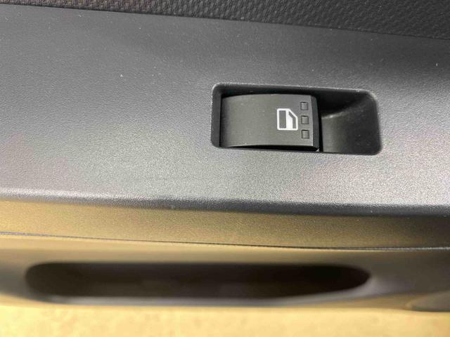 ミライースＬ　ＳＡIII　ナビまごころ保証１年付き　記録簿　取扱説明書　ＥＴＣ　バックカメラ　衝突被害軽減システム　キーレスエントリー　オートマチックハイビーム　レーンアシスト　エアバッグ　エアコン　パワーステアリング　ＡＢＳ（静岡県）の中古車