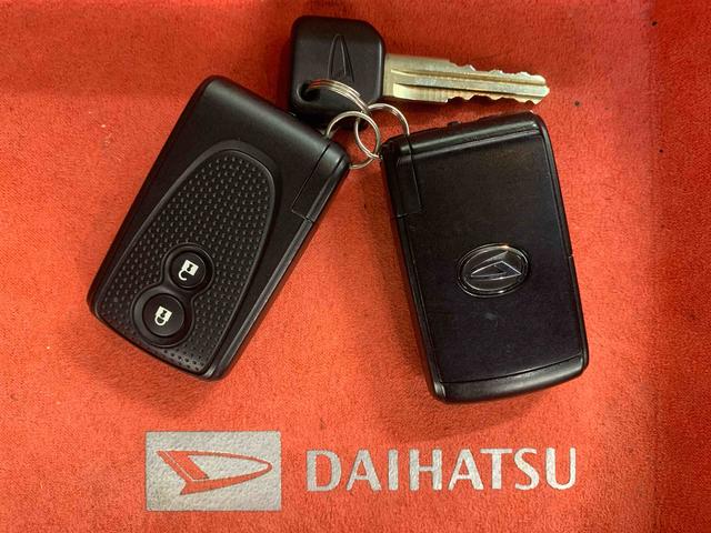 ムーヴカスタム　Ｘ　ＳＡ　保証付き記録簿　取扱説明書　ＣＤ　衝突被害軽減システム　スマートキー　アルミホイール　　エアバッグ　エアコン　パワーステアリング　パワーウィンドウ　ＡＢＳ（静岡県）の中古車