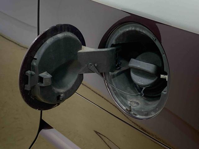 ムーヴキャンバスＸメイクアップリミテッド　ＳＡIII　タイヤ新品　保証付きまごころ保証１年付き　記録簿　取扱説明書　スマートキー　ＥＴＣ　エアバッグ　エアコン　パワーステアリング　パワーウィンドウ　ＡＢＳ　ナビ　バックカメラ（静岡県）の中古車