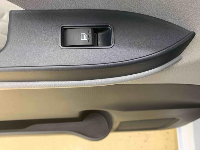 タントＸ　タイヤ新品　保証付きナビ　バックカメラ（静岡県）の中古車