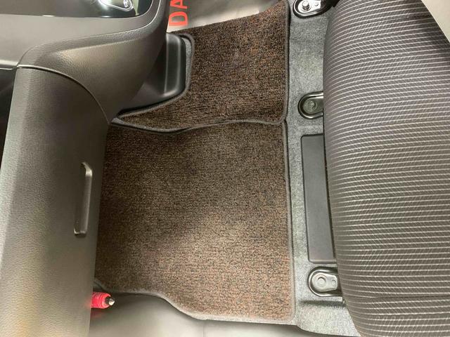 デイズルークスＸ　Ｖセレクション　タイヤ新品まごころ保証１年付き　記録簿　取扱説明書　ナビ　バックカメラ　スマートキー　アルミホイール　エアバッグ　エアコン　パワーステアリング　パワーウィンドウ　ＡＢＳ（静岡県）の中古車