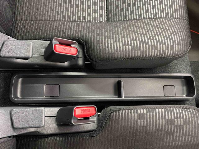 ハイゼットカーゴクルーズターボまごころ保証１年付き　記録簿　取扱説明書　ＣＶＴ　衝突被害軽減システム　スマートキー　オートマチックハイビーム　ターボ　レーンアシスト　禁煙車　ワンオーナー　エアバッグ　エアコン　パワーステアリング（静岡県）の中古車