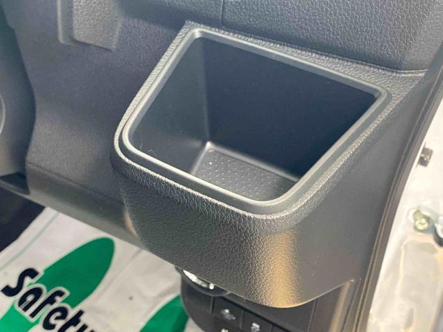 ハイゼットカーゴクルーズターボまごころ保証１年付き　記録簿　取扱説明書　ＣＶＴ　衝突被害軽減システム　スマートキー　オートマチックハイビーム　ターボ　レーンアシスト　禁煙車　ワンオーナー　エアバッグ　エアコン　パワーステアリング（静岡県）の中古車