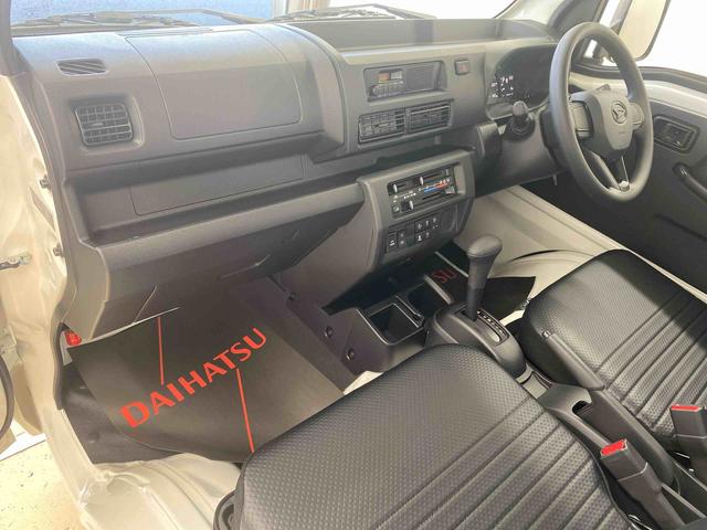 ハイゼットトラックスタンダード4WD まごころ保証1年付き 記録簿 取扱説明書 CVT ラジオ 禁煙車 ワンオーナー エアコン パワーステアリング エアバッグ ABS(静岡県)の中古車