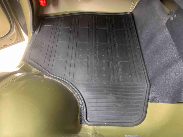 ハイゼットトラックスタンダード　　タイヤ新品　保証付きバッテリー　エアコンフィルター交換　ラジオ（静岡県）の中古車