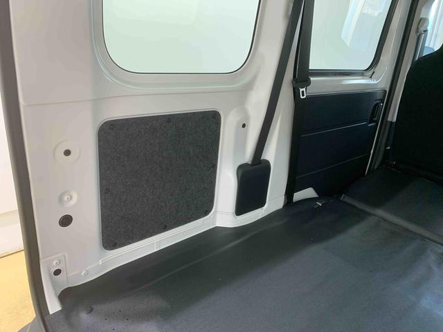 ハイゼットカーゴDX 保証付きまごころ保証1年付き 記録簿 取扱説明書 CVT ラジオ 衝突被害軽減システム オートマチックハイビーム レーンアシスト 禁煙車 ワンオーナー エアバッグ エアコン パワーステアリング ABS(静岡県)の中古車