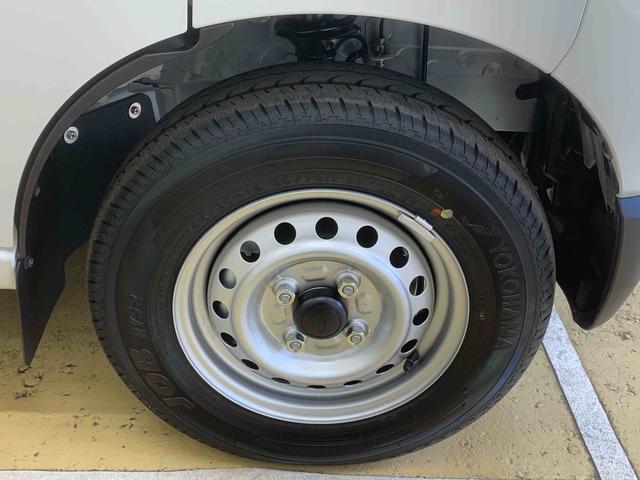 ハイゼットカーゴＤＸまごころ保証１年付き　記録簿　取扱説明書　ＣＶＴ　ラジオ　衝突被害軽減システム　オートマチックハイビーム　レーンアシスト　禁煙車　ワンオーナー　エアバッグ　エアコン　パワーステアリング　ＡＢＳ（静岡県）の中古車