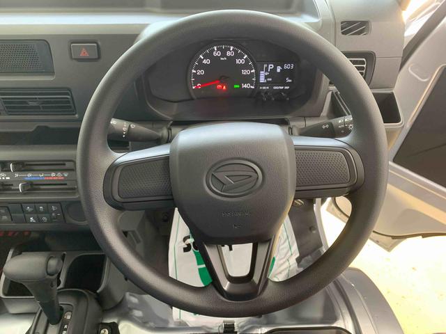 ハイゼットトラックスタンダード　４ＷＤ　保証付きまごころ保証１年付き　記録簿　取扱説明書　ＣＶＴ　ラジオ　衝突被害軽減システム　オートマチックハイビーム　レーンアシスト　禁煙車　ワンオーナー　エアコン　パワーステアリング　エアバッグ　ＡＢＳ（静岡県）の中古車