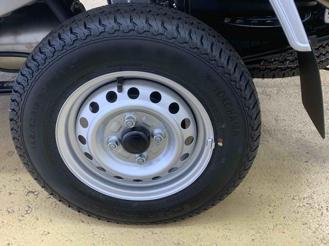 ハイゼットトラックスタンダード　４ＷＤ　保証付きまごころ保証１年付き　記録簿　取扱説明書　ＣＶＴ　ラジオ　衝突被害軽減システム　オートマチックハイビーム　レーンアシスト　禁煙車　ワンオーナー　エアコン　パワーステアリング　エアバッグ　ＡＢＳ（静岡県）の中古車