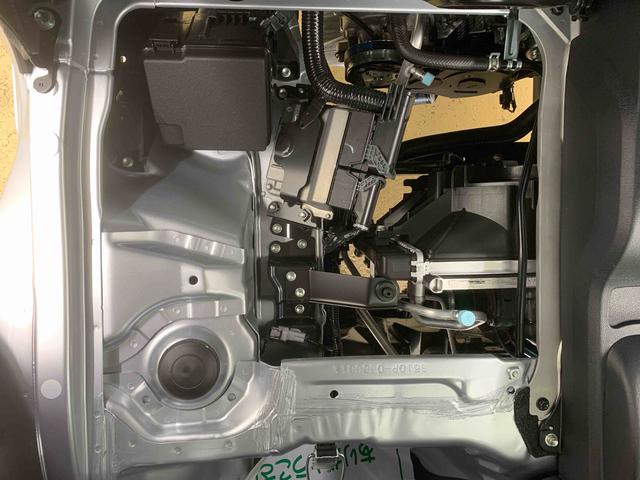 ハイゼットトラックスタンダード　４ＷＤ　保証付きまごころ保証１年付き　記録簿　取扱説明書　ＣＶＴ　ラジオ　衝突被害軽減システム　オートマチックハイビーム　レーンアシスト　禁煙車　ワンオーナー　エアコン　パワーステアリング　エアバッグ　ＡＢＳ（静岡県）の中古車