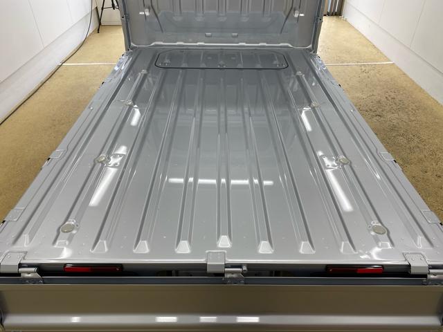 ハイゼットトラックスタンダード　４ＷＤ　保証付きまごころ保証１年付き　記録簿　取扱説明書　ＣＶＴ　ラジオ　衝突被害軽減システム　オートマチックハイビーム　レーンアシスト　禁煙車　ワンオーナー　エアコン　パワーステアリング　エアバッグ　ＡＢＳ（静岡県）の中古車