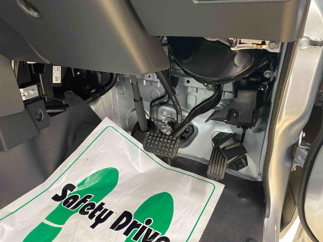 ハイゼットトラックスタンダード　４ＷＤ　保証付きまごころ保証１年付き　記録簿　取扱説明書　ＣＶＴ　ラジオ　衝突被害軽減システム　オートマチックハイビーム　レーンアシスト　禁煙車　ワンオーナー　エアコン　パワーステアリング　エアバッグ　ＡＢＳ（静岡県）の中古車