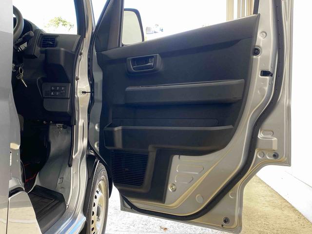 ハイゼットカーゴDX ラジオまごころ保証1年付き 記録簿 取扱説明書 CVT 衝突被害軽減システム オートマチックハイビーム レーンアシスト 禁煙車 ワンオーナー エアバッグ エアコン パワーステアリング パワーウィンドウ(静岡県)の中古車