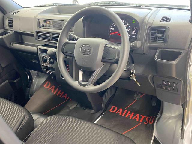 ハイゼットカーゴDX ラジオまごころ保証1年付き 記録簿 取扱説明書 CVT 衝突被害軽減システム オートマチックハイビーム レーンアシスト 禁煙車 ワンオーナー エアバッグ エアコン パワーステアリング パワーウィンドウ(静岡県)の中古車