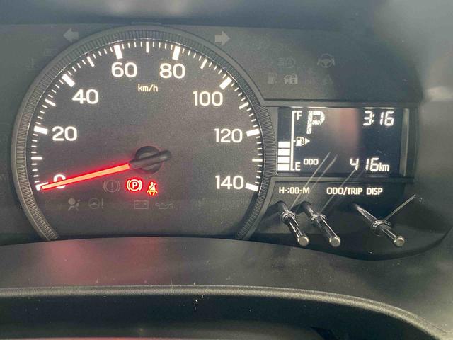 ハイゼットカーゴDX ラジオまごころ保証1年付き 記録簿 取扱説明書 CVT 衝突被害軽減システム オートマチックハイビーム レーンアシスト 禁煙車 ワンオーナー エアバッグ エアコン パワーステアリング パワーウィンドウ(静岡県)の中古車