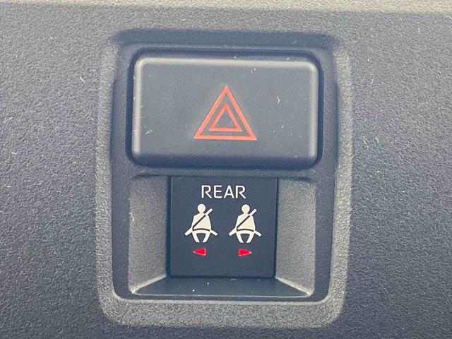 ハイゼットカーゴDX ラジオまごころ保証1年付き 記録簿 取扱説明書 CVT 衝突被害軽減システム キーレスエントリー オートマチックハイビーム レーンアシスト 禁煙車 ワンオーナー エアバッグ エアコン パワーステアリング(静岡県)の中古車