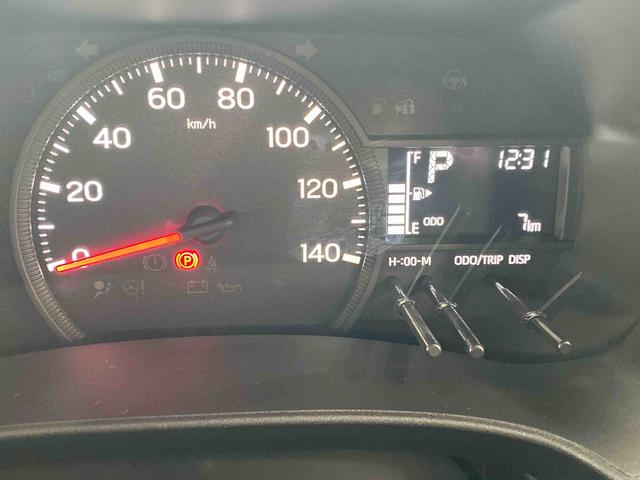 ハイゼットカーゴDX ラジオまごころ保証1年付き 記録簿 取扱説明書 CVT 衝突被害軽減システム キーレスエントリー オートマチックハイビーム レーンアシスト 禁煙車 ワンオーナー エアバッグ エアコン パワーステアリング(静岡県)の中古車