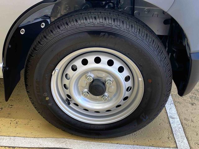 ハイゼットカーゴDX ラジオまごころ保証1年付き 記録簿 取扱説明書 CVT 衝突被害軽減システム キーレスエントリー オートマチックハイビーム レーンアシスト 禁煙車 ワンオーナー エアバッグ エアコン パワーステアリング(静岡県)の中古車