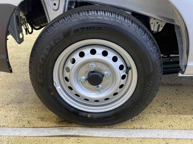 ハイゼットカーゴDX ラジオまごころ保証1年付き 記録簿 取扱説明書 CVT 衝突被害軽減システム キーレスエントリー オートマチックハイビーム レーンアシスト 禁煙車 ワンオーナー エアバッグ エアコン パワーステアリング(静岡県)の中古車